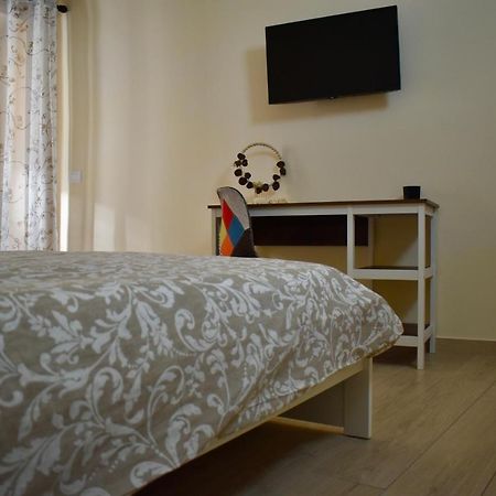 Dimora Normanna Bed & Breakfast อาแวร์ซา ภายนอก รูปภาพ