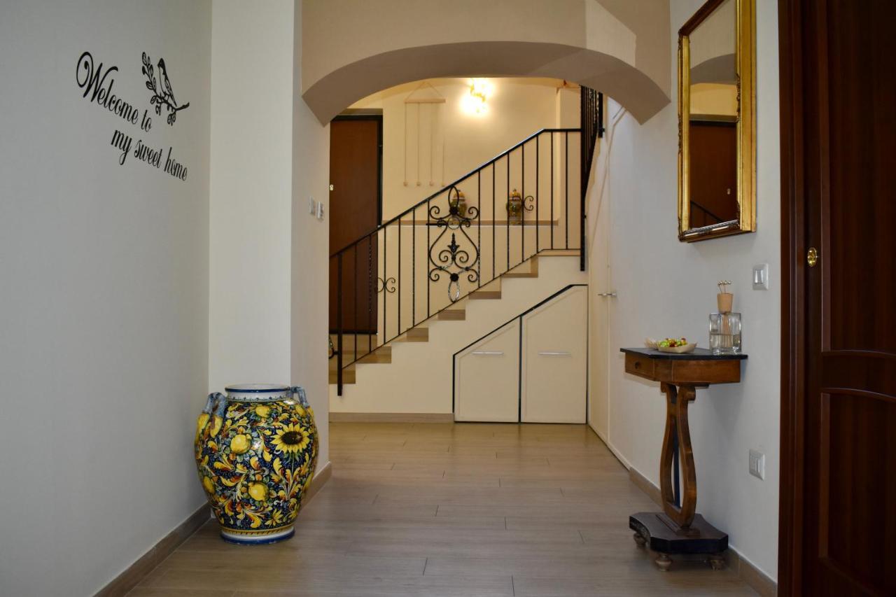 Dimora Normanna Bed & Breakfast อาแวร์ซา ภายนอก รูปภาพ