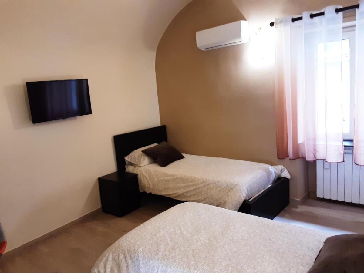 Dimora Normanna Bed & Breakfast อาแวร์ซา ภายนอก รูปภาพ