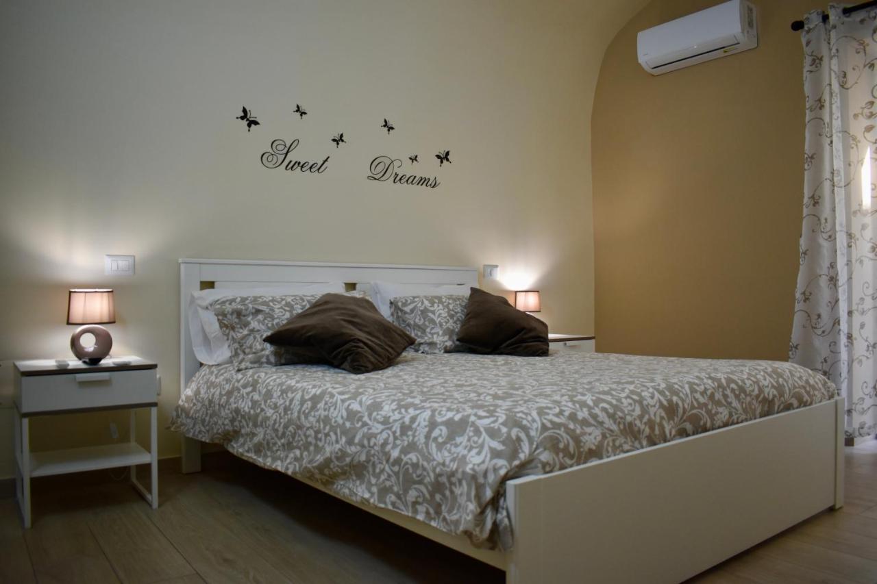 Dimora Normanna Bed & Breakfast อาแวร์ซา ภายนอก รูปภาพ