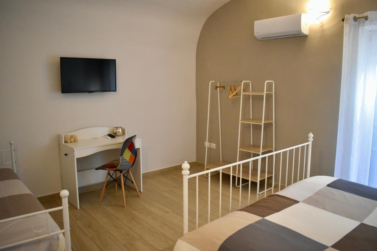 Dimora Normanna Bed & Breakfast อาแวร์ซา ภายนอก รูปภาพ