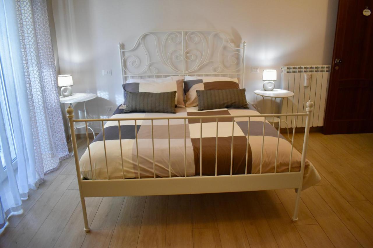 Dimora Normanna Bed & Breakfast อาแวร์ซา ภายนอก รูปภาพ