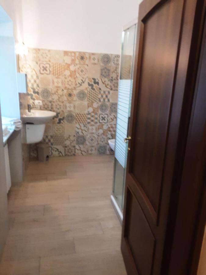 Dimora Normanna Bed & Breakfast อาแวร์ซา ภายนอก รูปภาพ