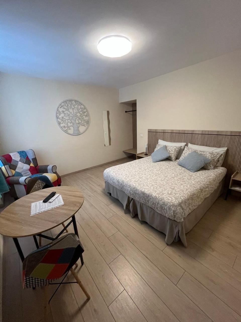 Dimora Normanna Bed & Breakfast อาแวร์ซา ภายนอก รูปภาพ